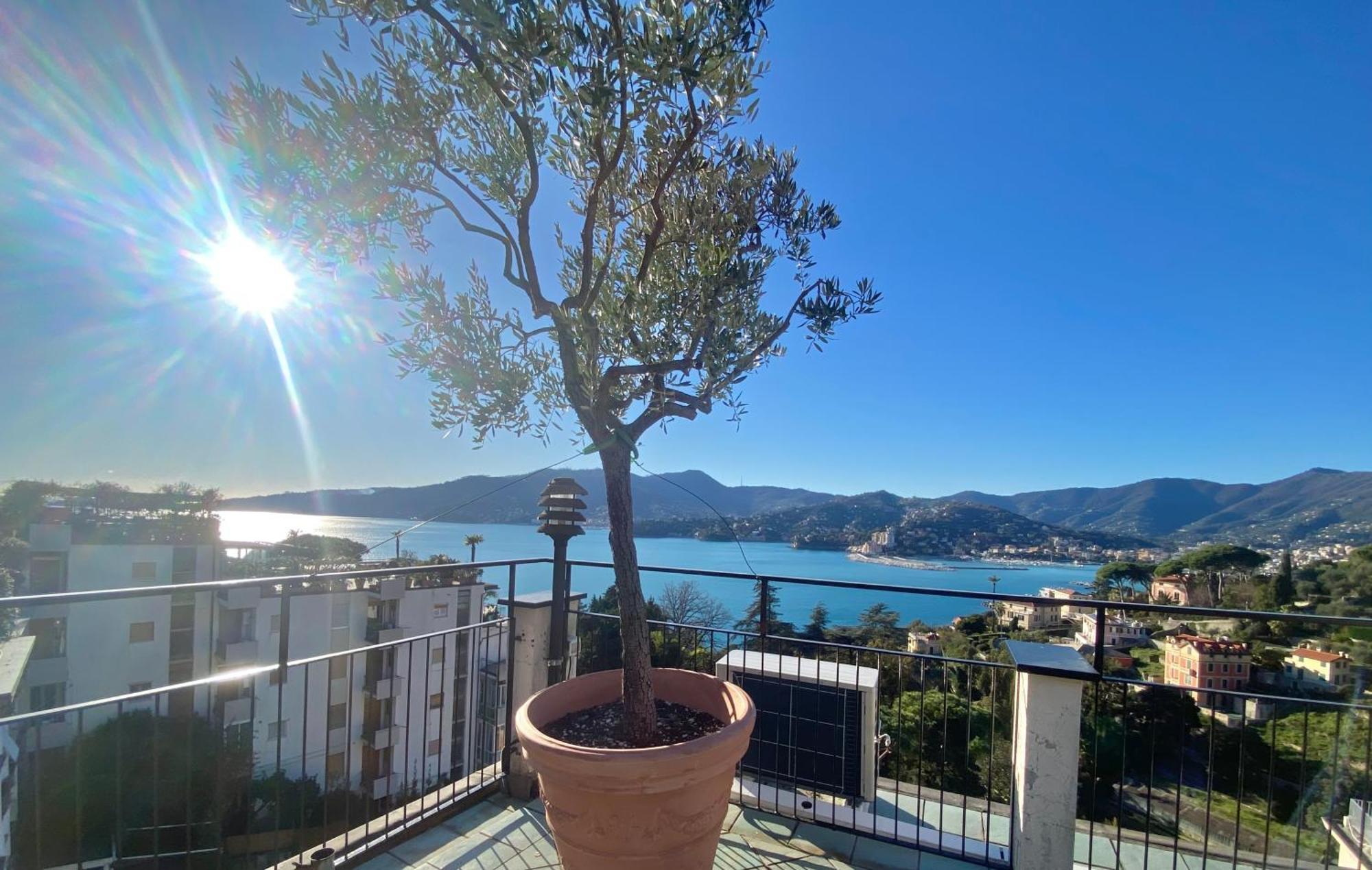 Welcome Riviera - Paradiso 12-Ultimo Restauro Nel 2025-Vista Mare Stupenda-Balcone Con Vista Meravigliosa Piu' Terrazza Solarium Sovrastante Di 70 Mq Esterna Rapallo Bagian luar foto